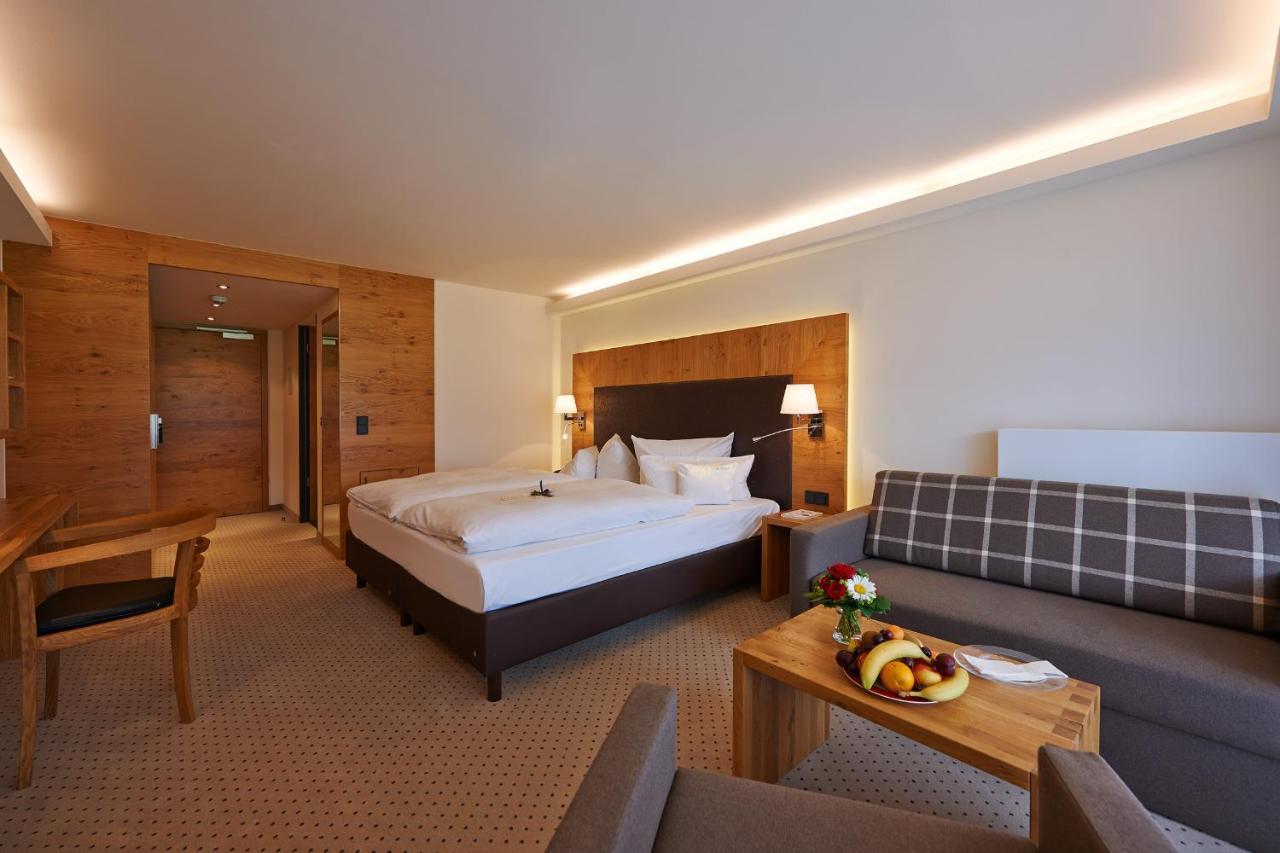 Schuele'S Wellnessresort & Spa Adults Only Oberstdorf Exterior foto